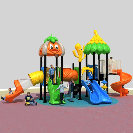 Захватывающее лесопользовательское слайд для детей с безопасностью на открытом воздухе