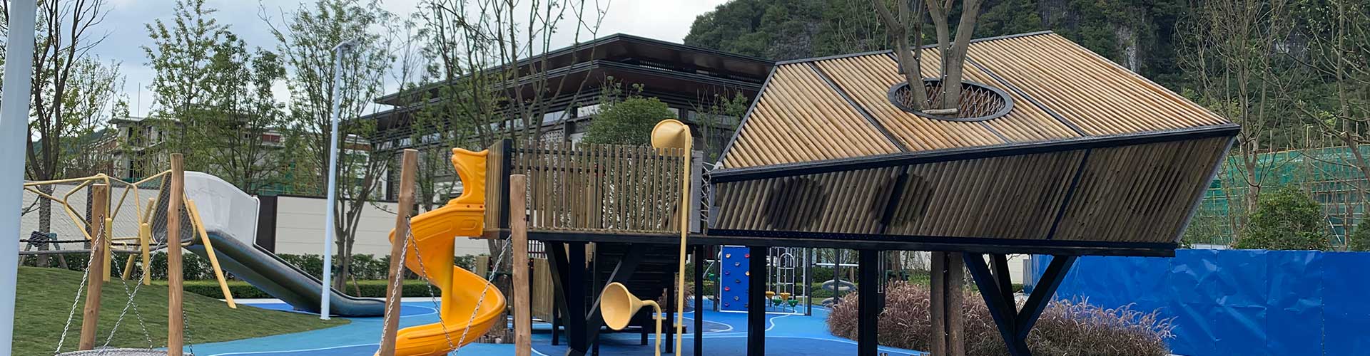 Outdoor Playground Manufacturers (10)