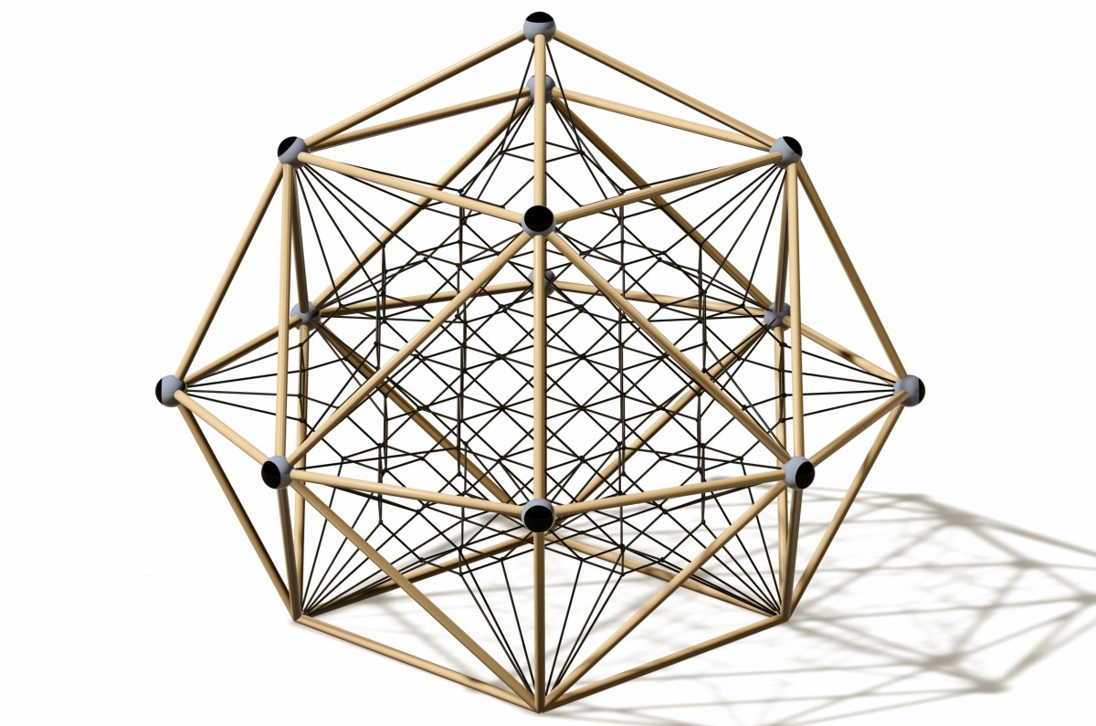 Панорамная экспозиция &laquo;Геометрическая металлическая площадка Альпинисты-2&raquo;